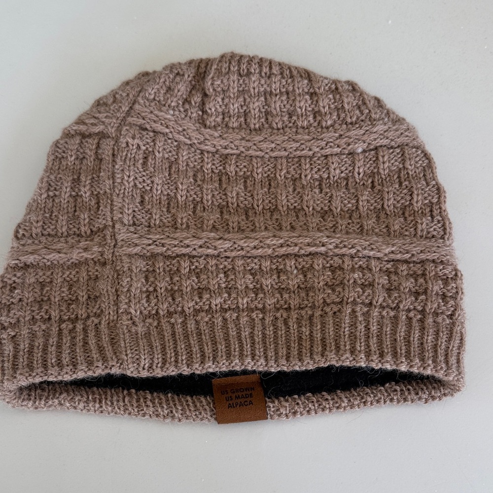 Alpaca Slouchy Knit Beanie Hat - Taupe fleece lined